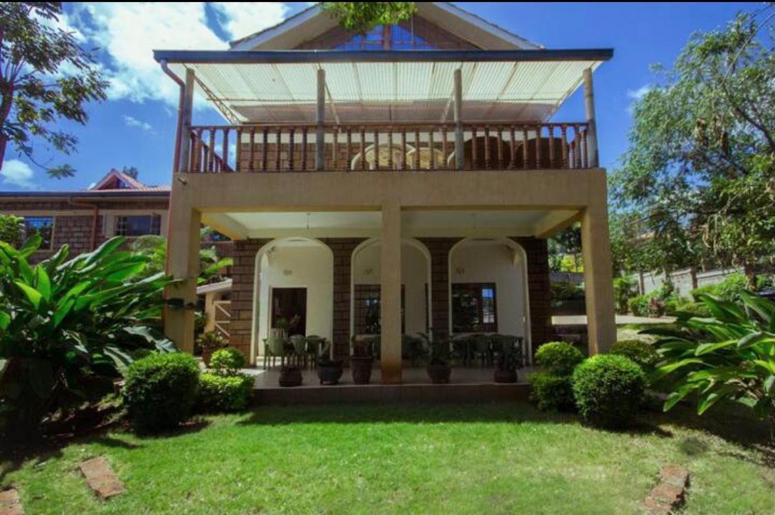 Riverfront Gardens Bed & Breakfast Mjini Екстериор снимка