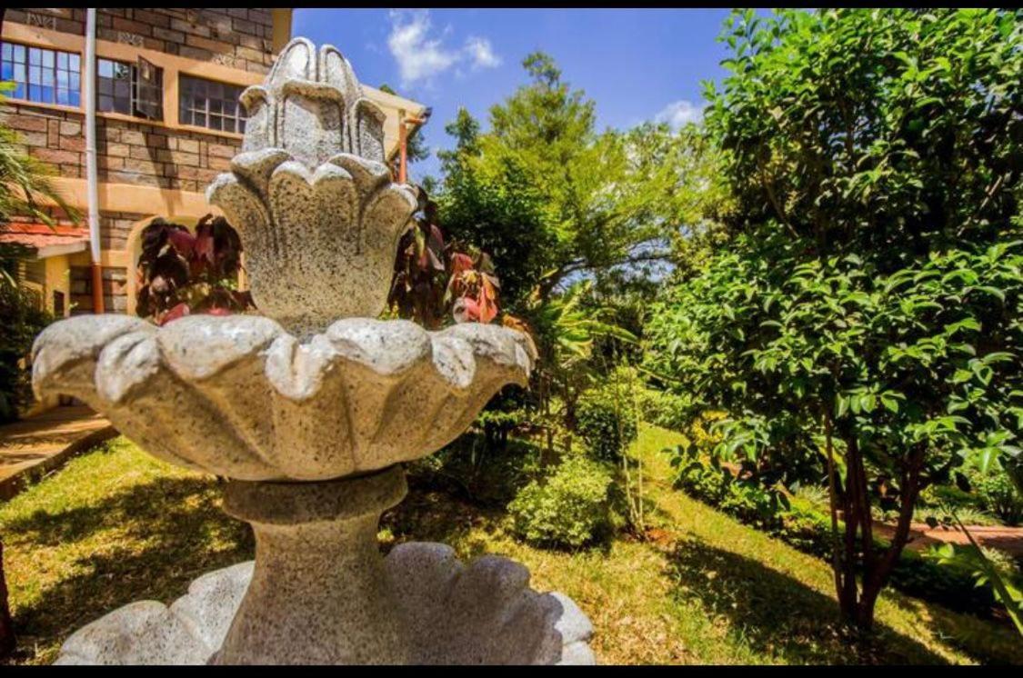 Riverfront Gardens Bed & Breakfast Mjini Екстериор снимка
